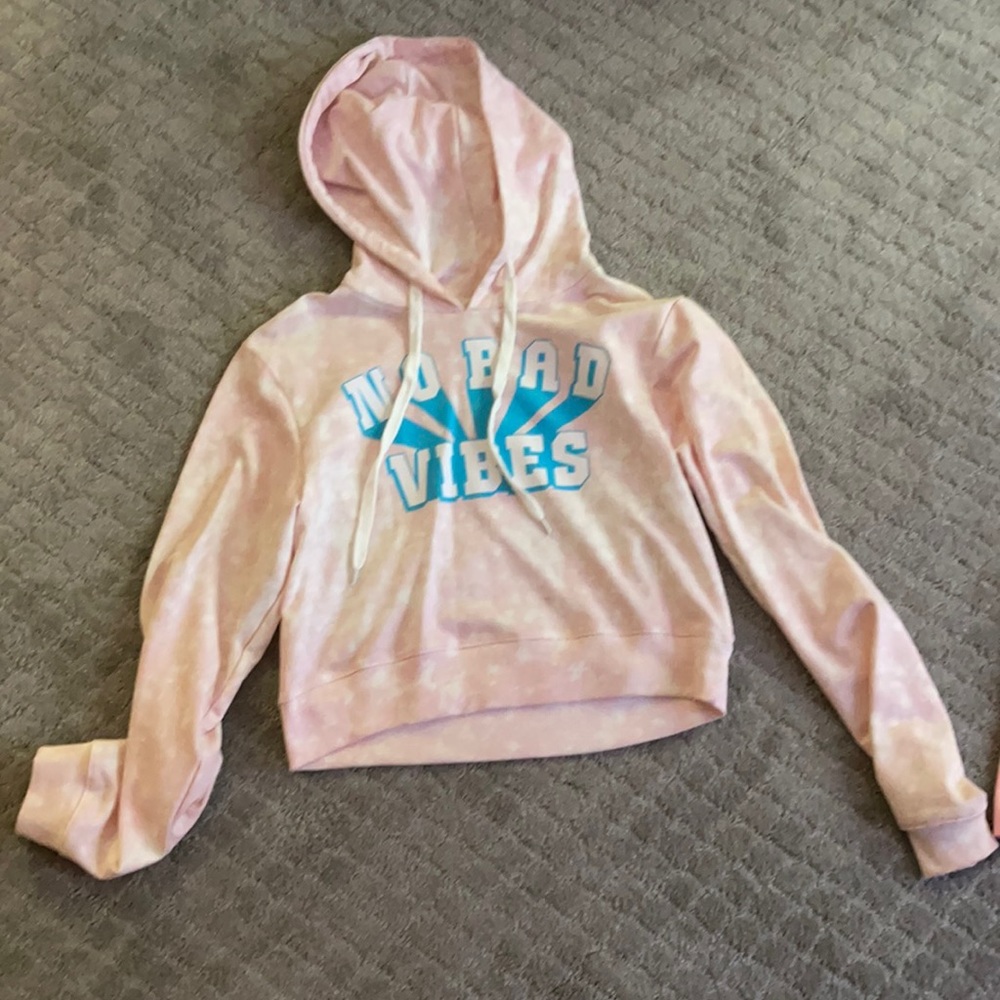 A nice crop top sweat shirt